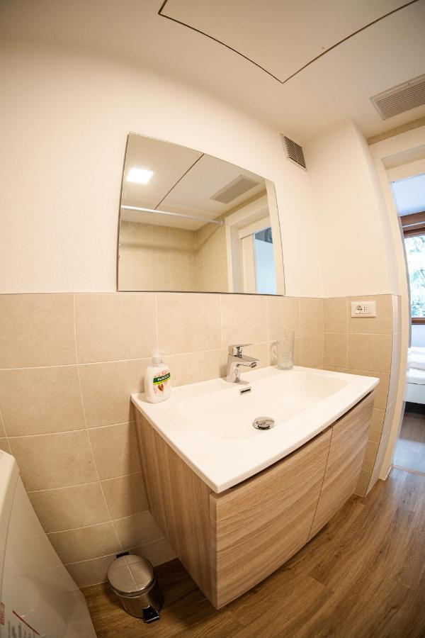 Flow Apartments Winkel Studio Merano Exterior photo
