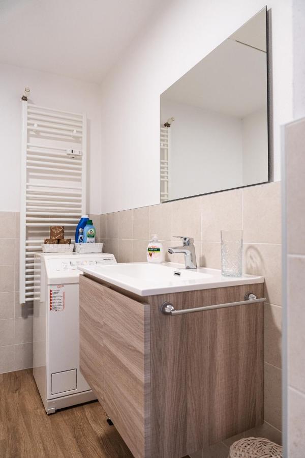 Flow Apartments Winkel Studio Merano Exterior photo
